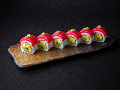 Japanese cuisine: Akami Tuna Roll