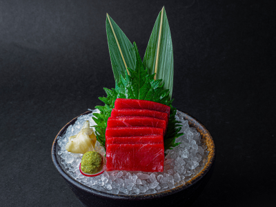 Japanese cuisine: Tuna sashimi