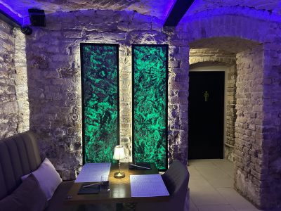 Restaurant interior: Doorsea interior